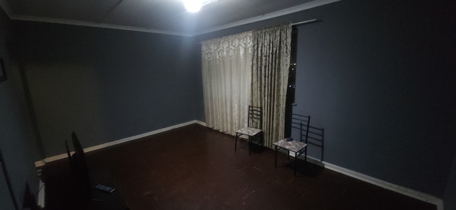 2 Bedroom Property for Sale in Algoa Park Eastern Cape